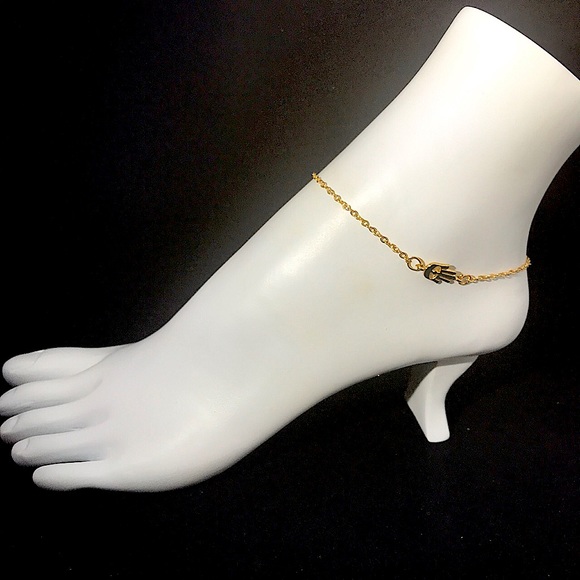Hamsa hand evil eye charm gold plated ankle bracelet. - Picture 1 of 4